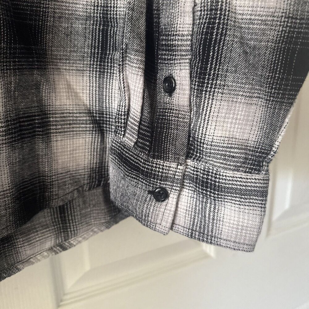 Plaid Flannel Shirt 3XL Embroidered Skull Rose Black White  Long Sleeve Nova Men - Picture 7 of 16